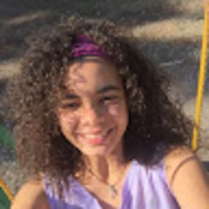 Meet your Posher, Lydia